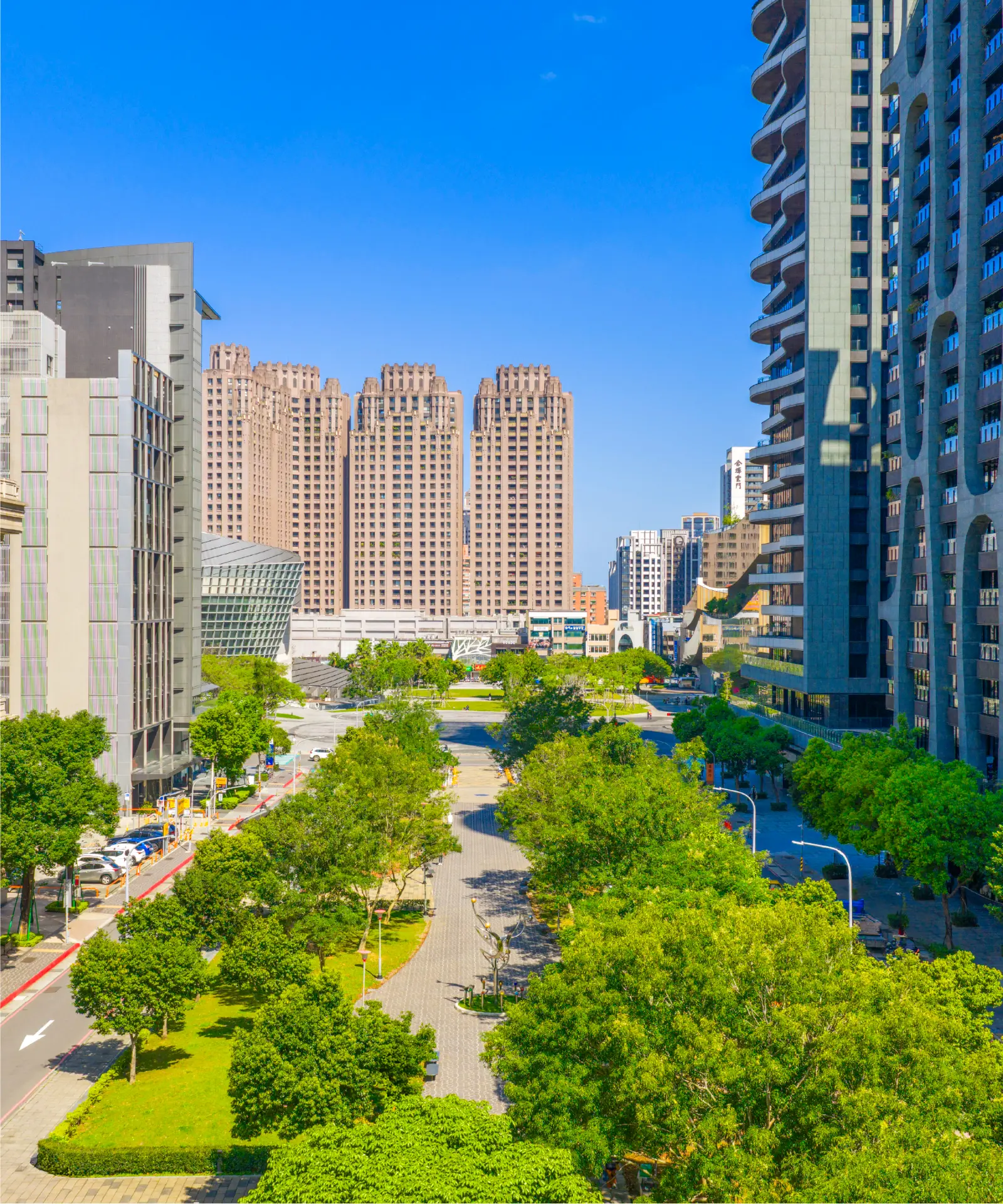 藝文特區綠地廣場